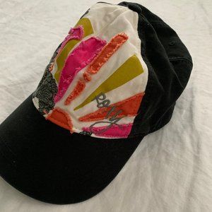 Roxy Cap